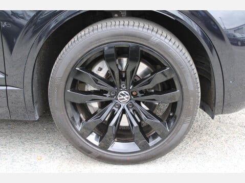 Volkswagen Touareg 3.0 TSI V6 Black Edition Tiptronic 4Motion 34
