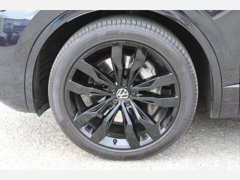 Volkswagen Touareg 3.0 TSI V6 Black Edition Tiptronic 4Motion 37