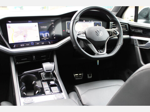 Volkswagen Touareg 3.0 TSI V6 Black Edition Tiptronic 4Motion 3
