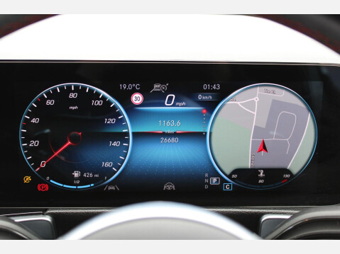 Mercedes-Benz GLB GLB220d AMG Line Premium Plus 8G-DCT 4MATIC 21
