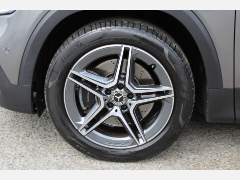 Mercedes-Benz GLB GLB220d AMG Line Premium Plus 8G-DCT 4MATIC 39