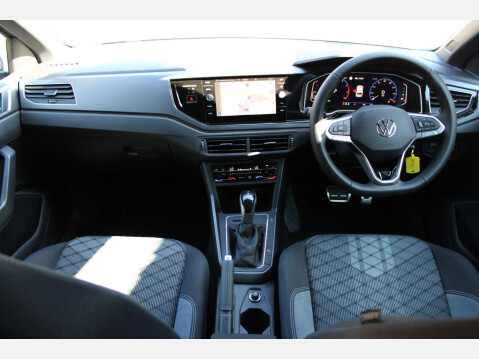 Volkswagen Polo 1.0 TSI R-Line DSG Euro 6 (s/s) 5dr 13