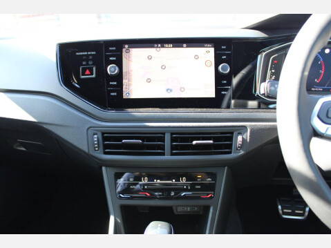 Volkswagen Polo 1.0 TSI R-Line DSG Euro 6 (s/s) 5dr 21