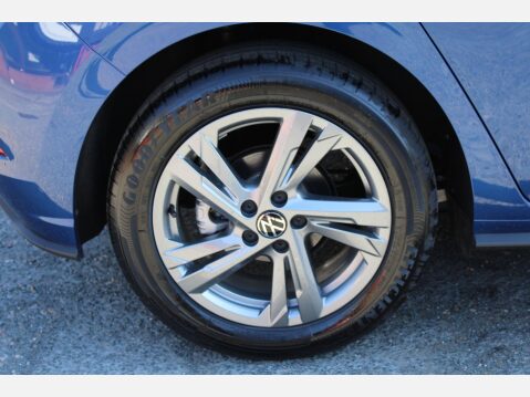 Volkswagen Polo 1.0 TSI R-Line DSG Euro 6 (s/s) 5dr 29