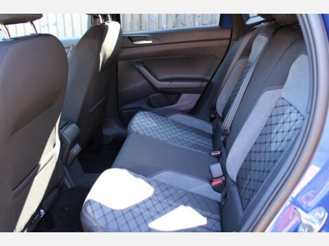 Volkswagen Polo 1.0 TSI R-Line DSG Euro 6 (s/s) 5dr 12