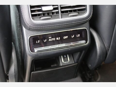 Mercedes-Benz GLE 2.9 GLE400d AMG Line Premium Plus G-Tronic 4MATIC 16