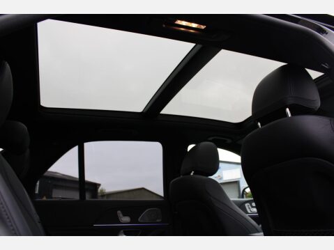 Mercedes-Benz GLE 2.9 GLE400d AMG Line Premium Plus G-Tronic 4MATIC 3
