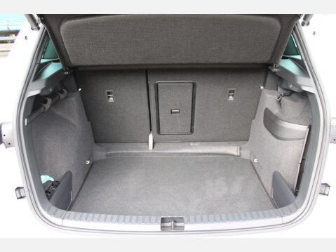 Skoda Karoq 1.5 TSI ACT SportLine DSG Euro 6 5dr 36