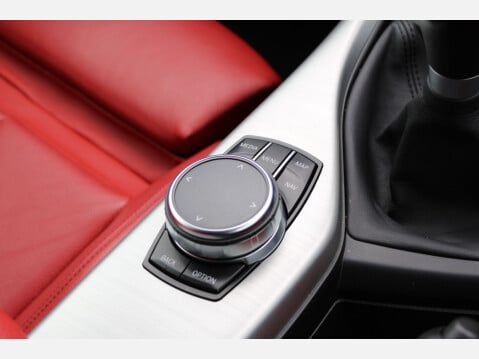 BMW 2 Series 3.0 M240i Euro 6 (s/s) 2dr Manual 24