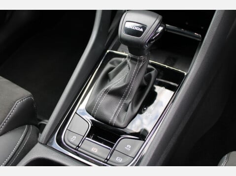 Skoda Kodiaq 1.5 TSI ACT SportLine DSG Euro 6 5dr (7 Seat) 23