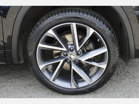 Skoda Kodiaq 1.5 TSI ACT SportLine DSG Euro 6 5dr (7 Seat) 31