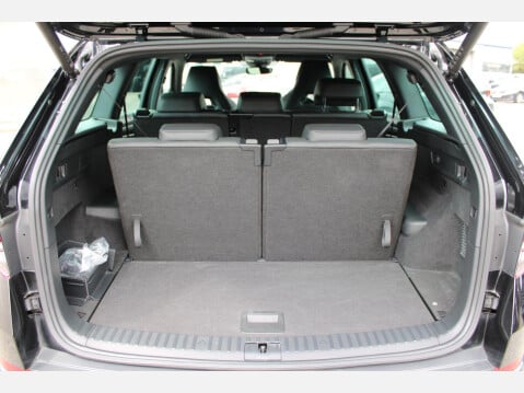 Skoda Kodiaq 1.5 TSI ACT SportLine DSG Euro 6 5dr (7 Seat) 35