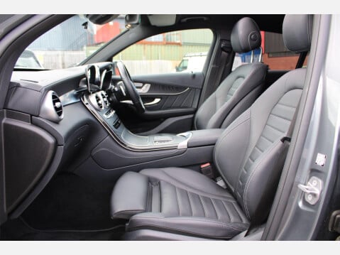 Mercedes-Benz GLC 2.0 GLC300d AMG Line Premium Plus Coupe G-Tronic+ 4MATIC Euro 6 5dr 10