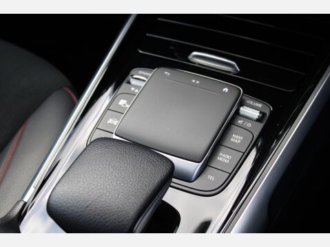 Mercedes-Benz GLB 2.0 GLB220d AMG Line Premium Plus 8G-DCT 4MATIC Euro 6 5dr 26