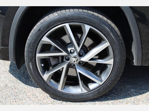 Skoda Kodiaq 2.0 TDI SportLine DSG 4WD Euro 6 (s/s) 5dr (7 Seat) 38