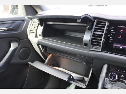 Skoda Kodiaq 2.0 TSI vRS DSG 4WD Euro 6 (s/s) 5dr (7 Seat) 36