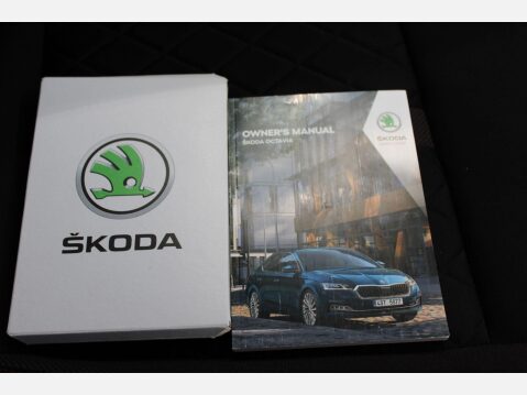 Skoda Octavia 2.0 TSI vRS DSG Euro 6 (s/s) 5dr 32
