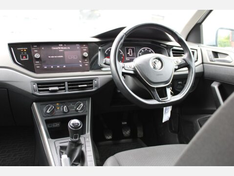 Volkswagen Polo 1.0 TSI SE Euro 6 (s/s) 5dr 3