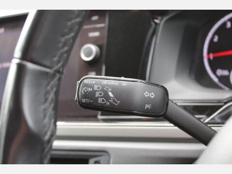Volkswagen Polo 1.0 TSI SE Euro 6 (s/s) 5dr 17