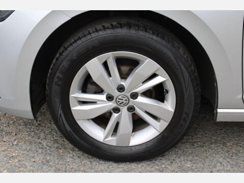 Volkswagen Polo 1.0 TSI SE Euro 6 (s/s) 5dr 23