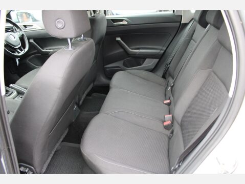Volkswagen Polo 1.0 TSI SE Euro 6 (s/s) 5dr 12