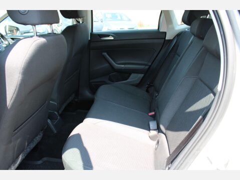 Volkswagen Polo 1.0 TSI SE Euro 6 (s/s) 5dr 9