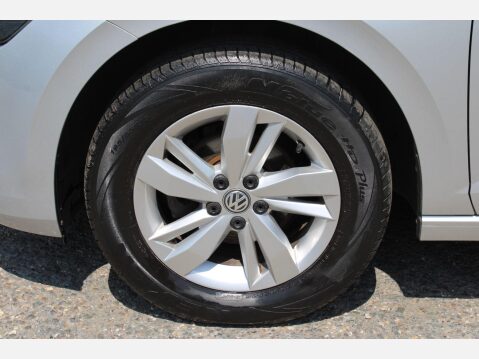 Volkswagen Polo 1.0 TSI SE Euro 6 (s/s) 5dr 28