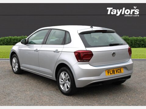Volkswagen Polo SE TSI 6