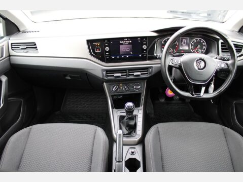 Volkswagen Polo SE TSI 13
