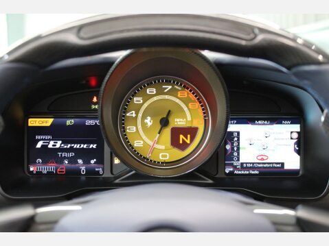 Ferrari F8 Spider 3.9T V8 F1 DCT 39