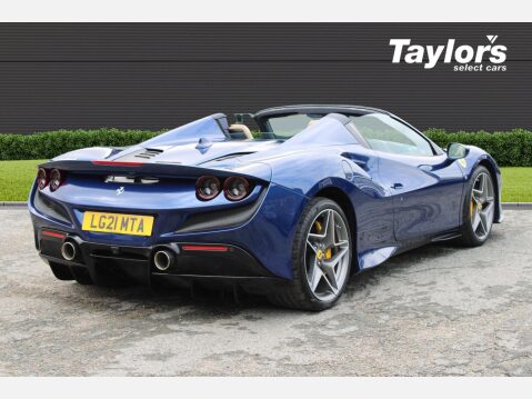 Ferrari F8 Spider 3.9T V8 F1 DCT 8