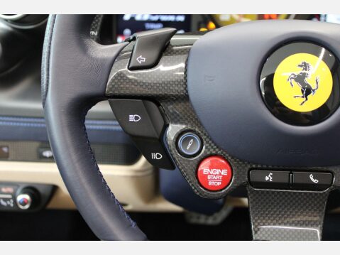 Ferrari F8 Spider 3.9T V8 F1 DCT 36