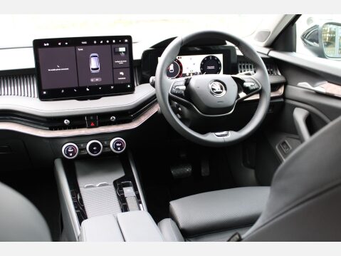 Skoda Superb Laurin and Klement 2.0 TDI 193 4x4 DSG 2