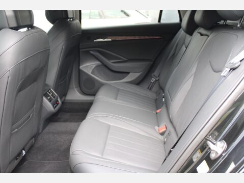 Skoda Superb Laurin and Klement 2.0 TDI 193 4x4 DSG 14
