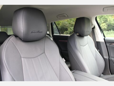 Skoda Superb Laurin and Klement 2.0 TDI 193 4x4 DSG 18