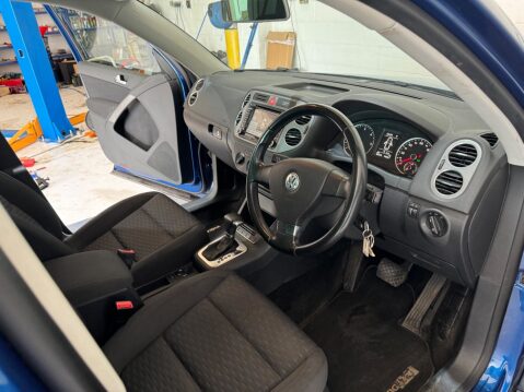 Volkswagen Tiguan 2.0 TDI SE Auto 4WD Euro 5 5dr 21