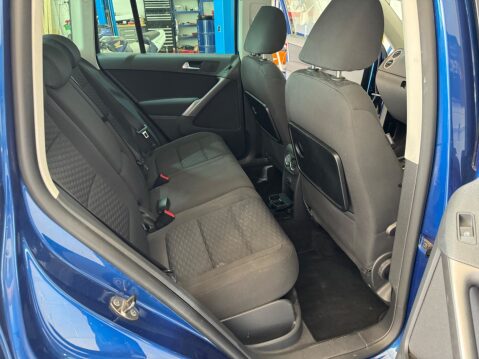 Volkswagen Tiguan 2.0 TDI SE Auto 4WD Euro 5 5dr 22