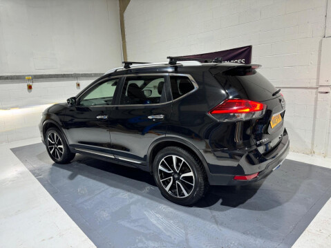 Nissan X-Trail 2.0 dCi Tekna 4WD Euro 6 (s/s) 5dr 11