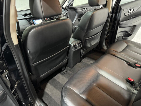 Nissan X-Trail 2.0 dCi Tekna 4WD Euro 6 (s/s) 5dr 31