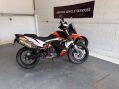 KTM Adventure 0.9 890 Adventure R 3
