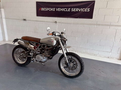 CCM Spitfire scrambler 1