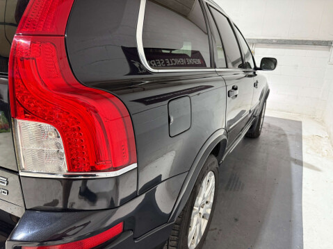 Volvo XC90 2.4 XC90 SE Luxury D5 AWD Auto 4WD 5dr 12
