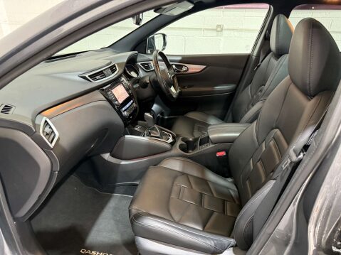 Nissan Qashqai 1.3 Qashqai Tekna+ DiG-T Semi-Auto 5dr 16