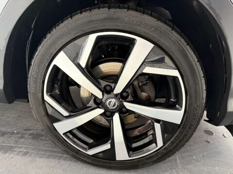 Nissan Qashqai 1.3 Qashqai Tekna+ DiG-T Semi-Auto 5dr 34