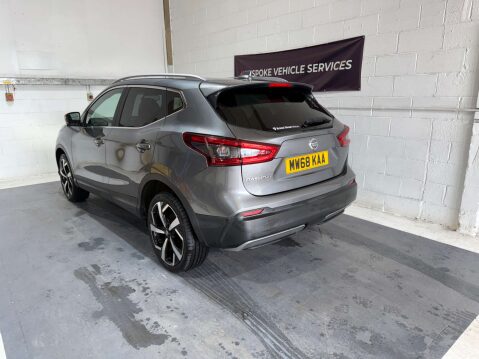 Nissan Qashqai 1.3 Qashqai Tekna+ DiG-T Semi-Auto 5dr 37