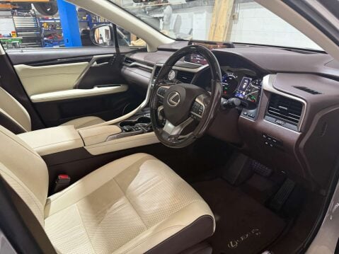 Lexus RX 3.5 RX 450H Premier CVT 4WD 5dr 25