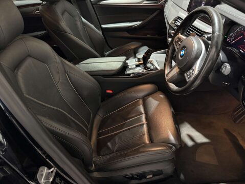 BMW 5 Series 3.0 530D M Sport Auto 5dr 25