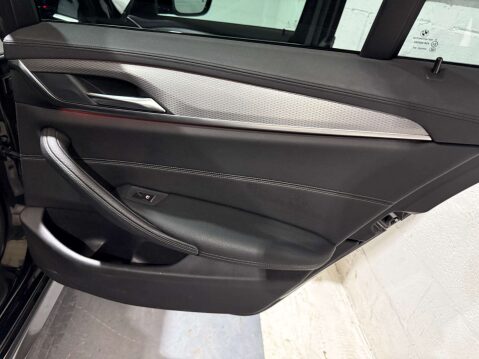 BMW 5 Series 3.0 530D M Sport Auto 5dr 28