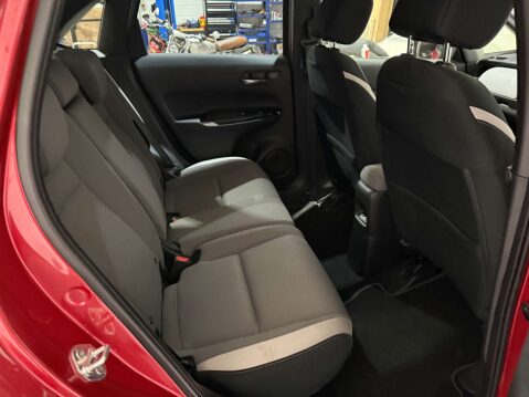 Honda Jazz 1.5 Jazz Crosstar EX i-MMD CVT 5dr 27