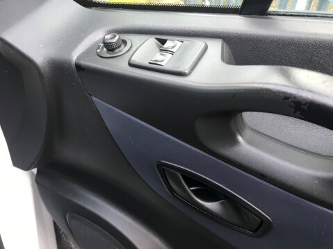 Vauxhall Vivaro 1.6 CDTi 2900 BiTurbo ecoTEC L1 H1 Euro 6 (s/s) 5dr 22